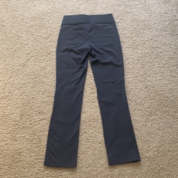 Athleta Metro Classic Gray Yoga Pants - Picture 7 of 9